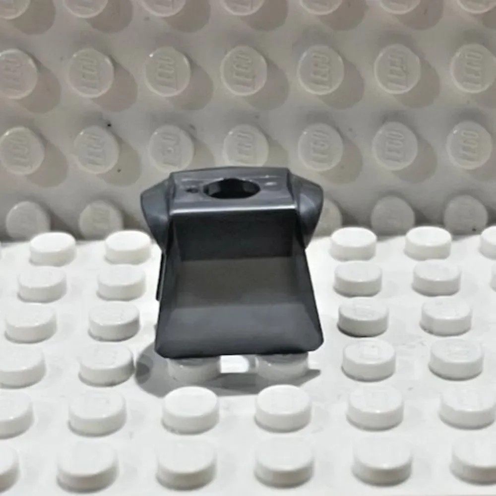 Lego Vintage Gold Lion Head Gray Armor Accessory